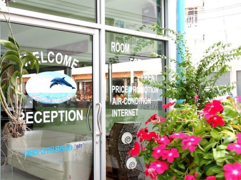 Happy Fish Guesthouse Patong Екстер'єр фото